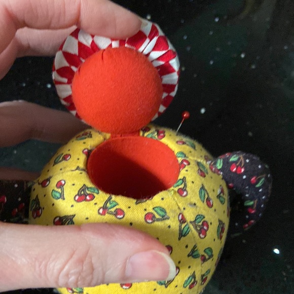 Mary Engelbreit Farmhouse Country Colorful Calico Soft Teapot Pin Cushion - Picture 5 of 8